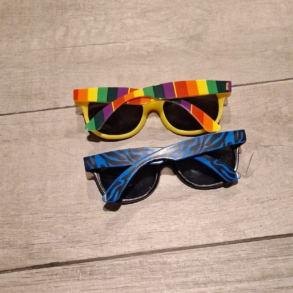 🦔Rainbow and Black Sunglasses Duo 💘
